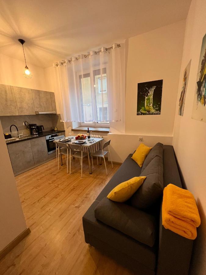 Apartamenty Koktajlove 키엘체 외부 사진